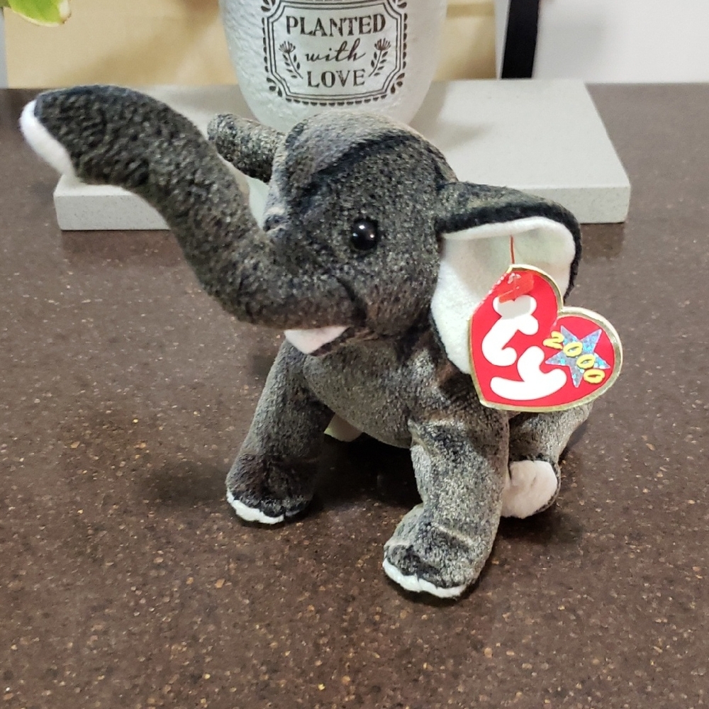 Ty Beanie Babies- Trumpet The Elephant 2000
